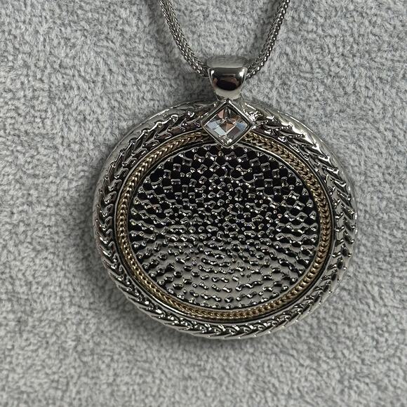 Chico's Two Tone Medallion Pendant Necklace Silver Gold Tone Crystal Adjustable - Picture 2 of 7